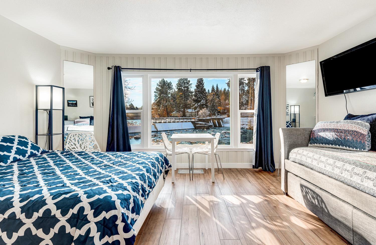 Bend Riverside Condos Near Downtown Bend Chambre photo