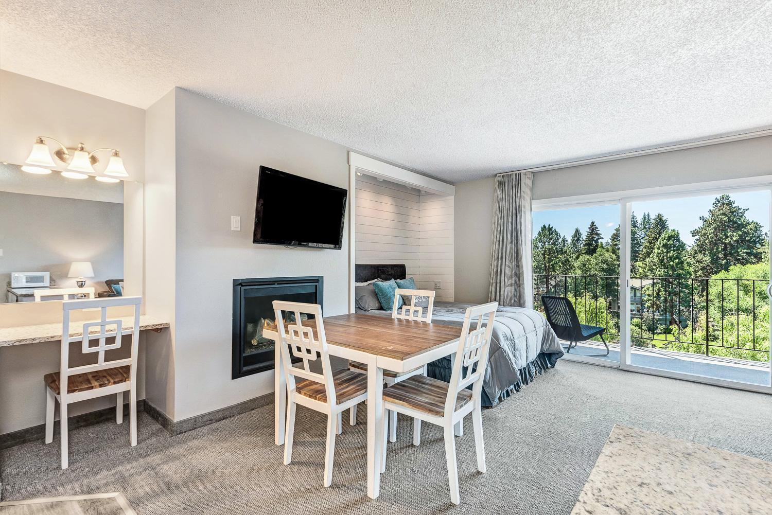 Bend Riverside Condos Near Downtown Bend Chambre photo