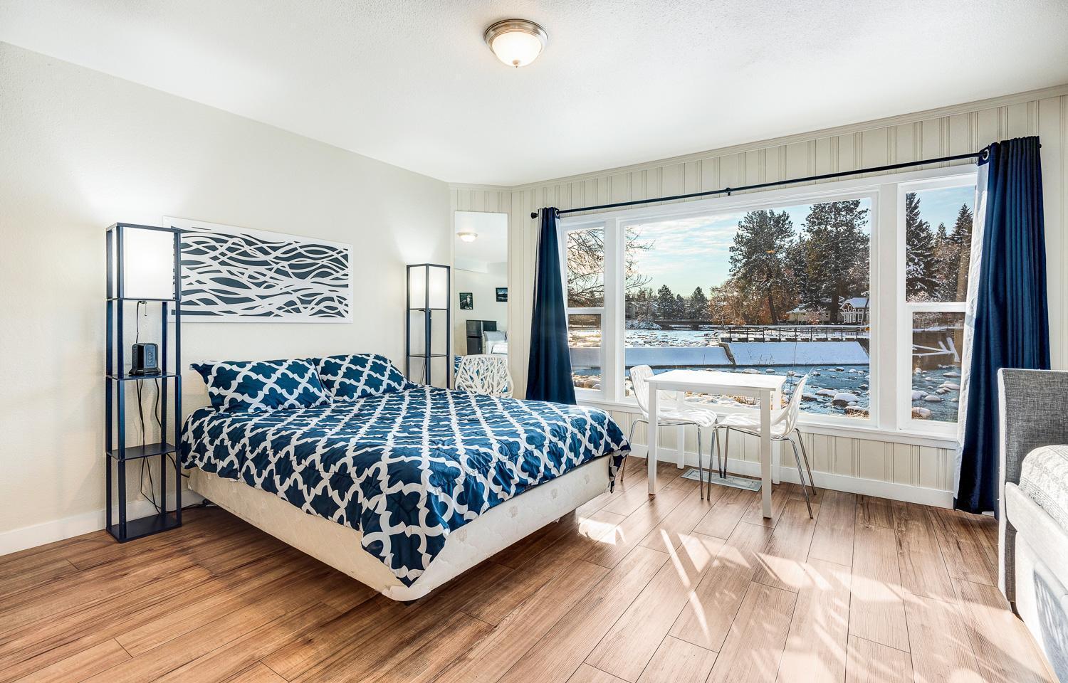 Bend Riverside Condos Near Downtown Bend Chambre photo