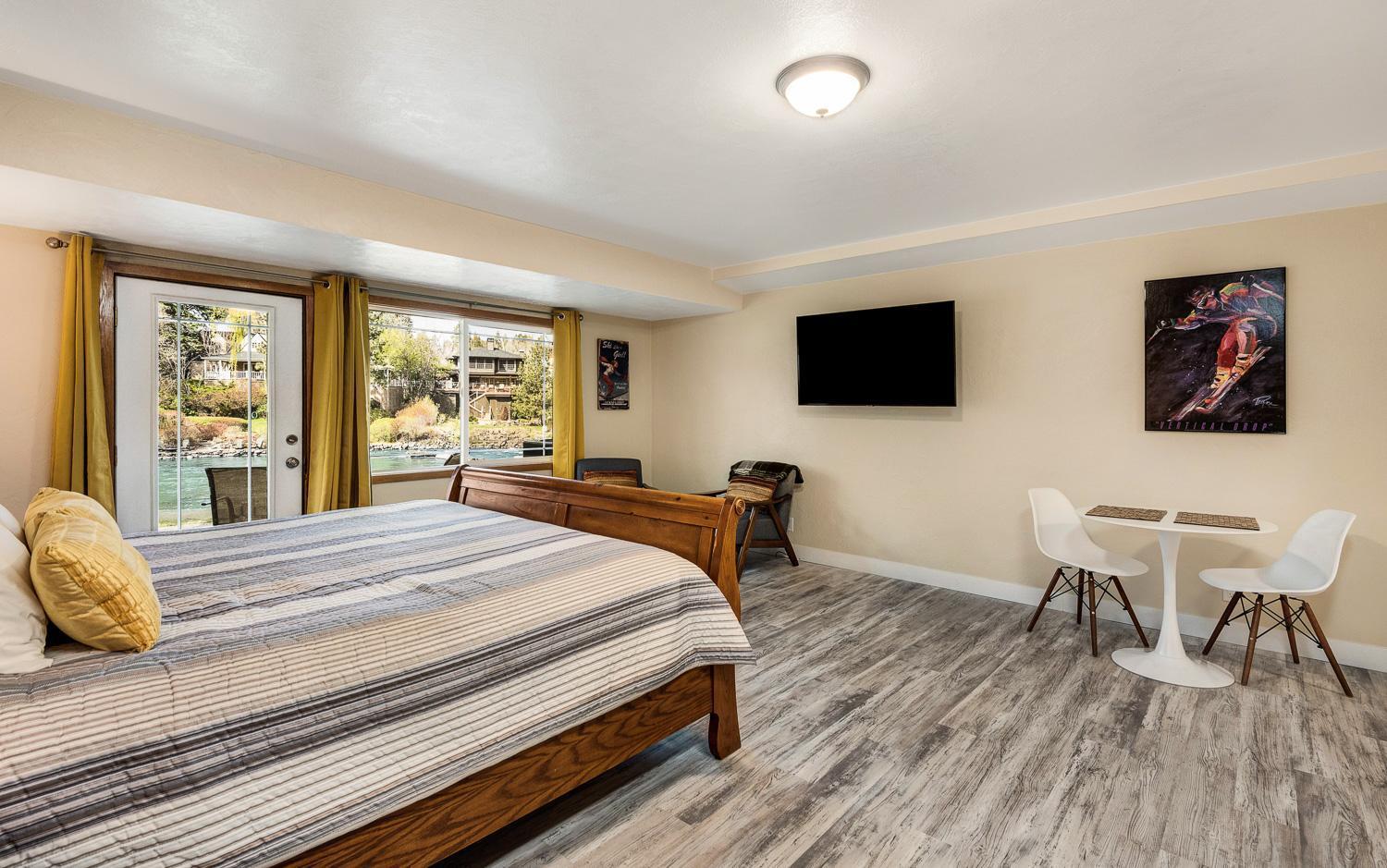 Bend Riverside Condos Near Downtown Bend Chambre photo