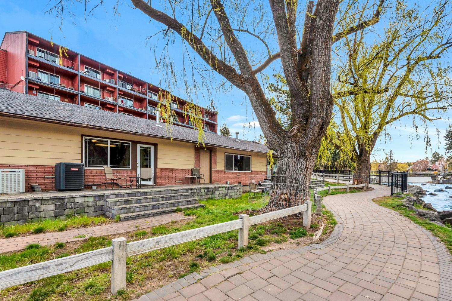 Bend Riverside Condos Near Downtown Bend Chambre photo