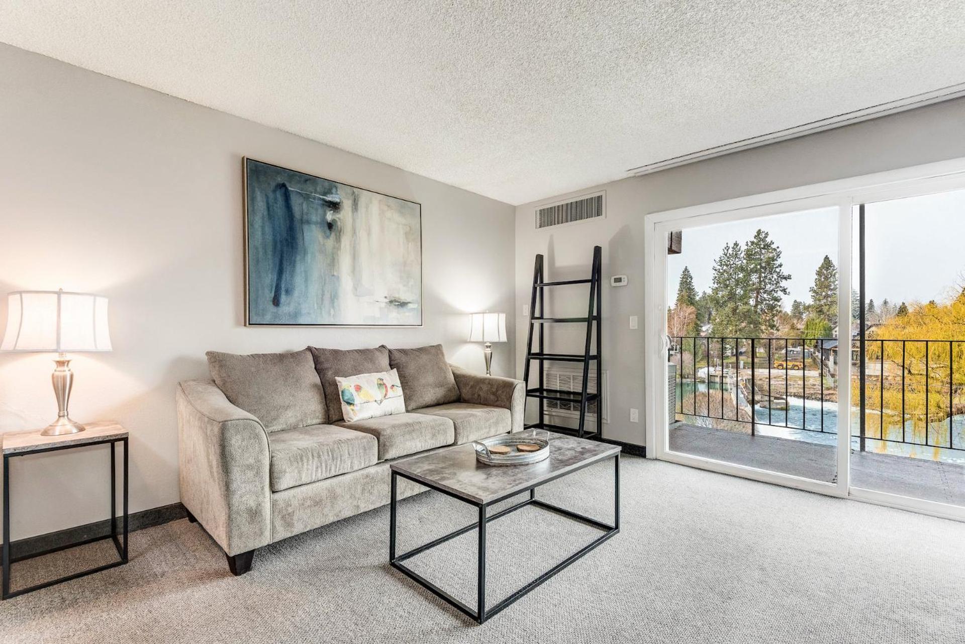 Bend Riverside Condos Near Downtown Bend Chambre photo